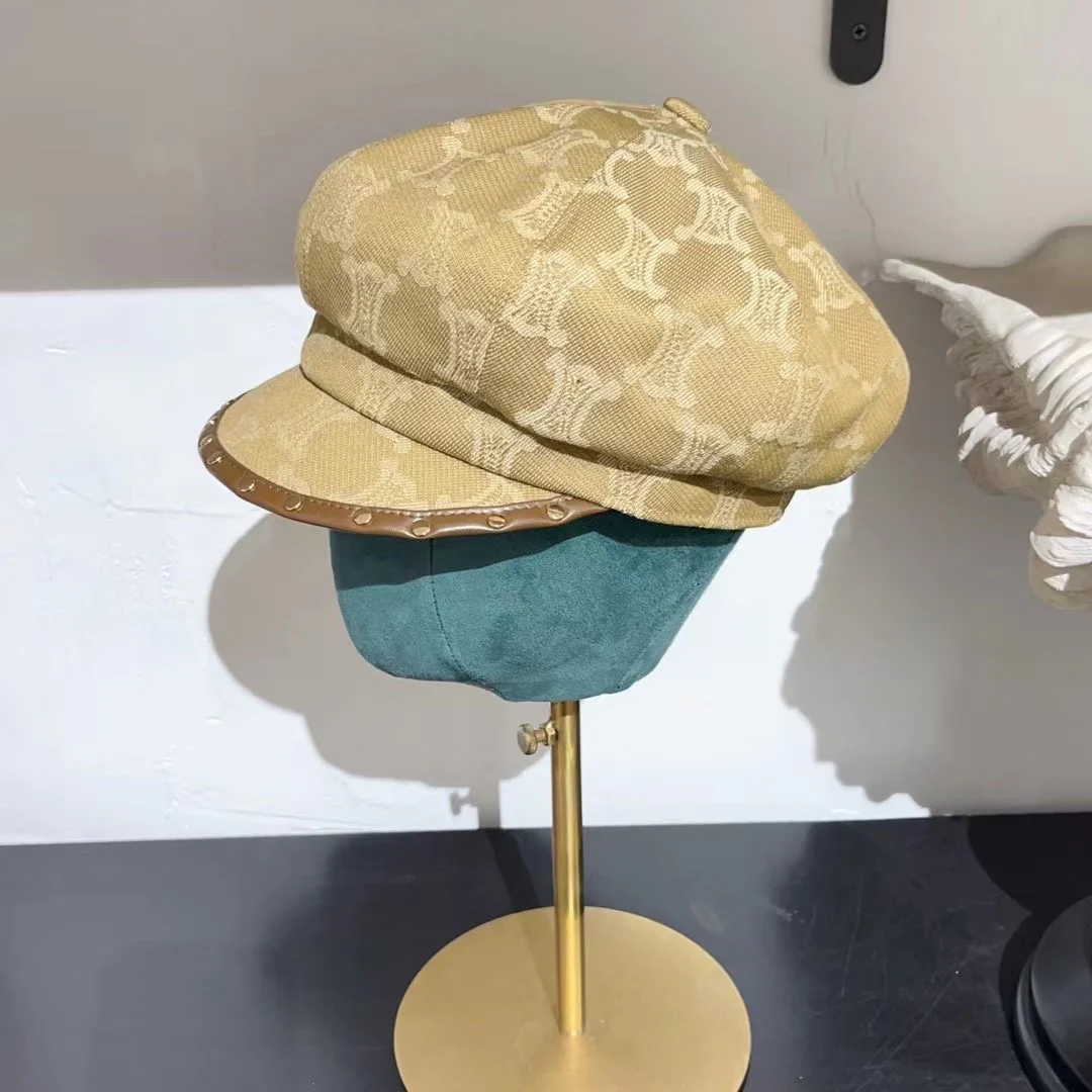 Селин - Восьмиугольная шляпа художника - Кофе