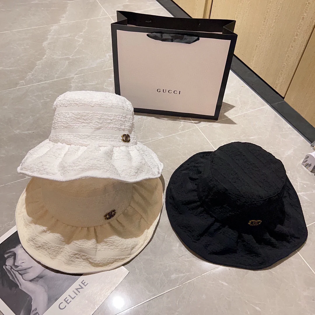 Новинка сезона весна/лето 2023 от Chanel - Мятая рыбацкая шляпа - Абрикосовый цвет