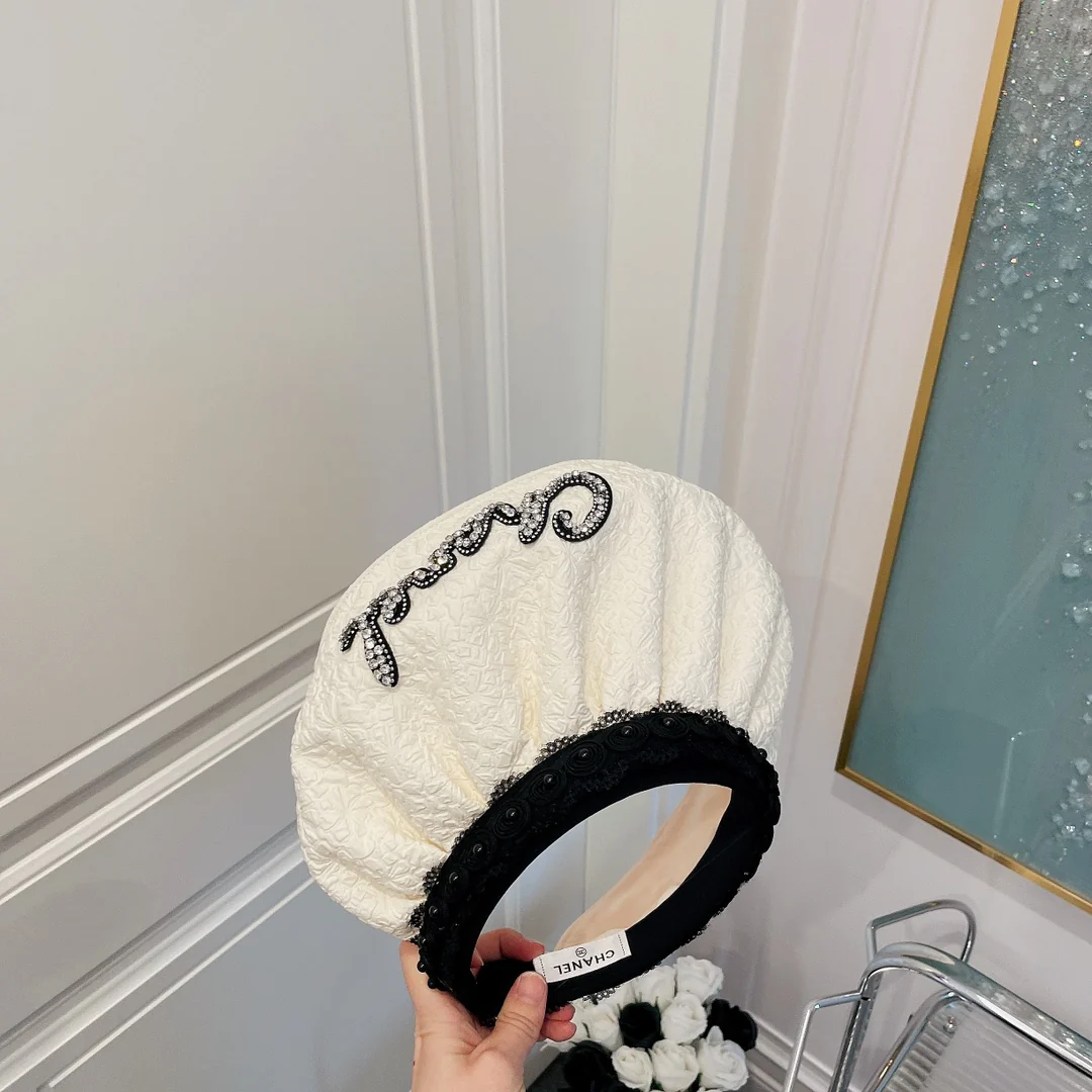 Chanel - Элегантная шляпа-ракушка в стиле французской светской львицы - Ткань, устойчивая к УФ-излучению - 1 шт.