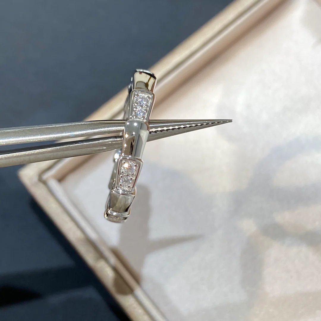 Кольцо Bvlgari - Серебро 006