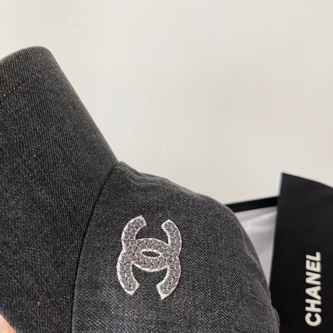 Бейсболка Chanel - Железно-серый