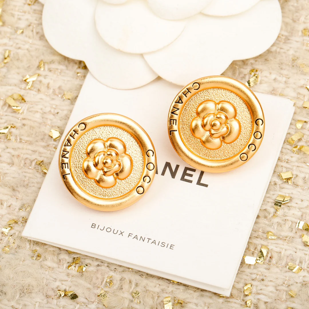 Клипсы Chanel 006