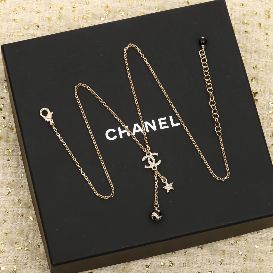 Колье Chanel 437