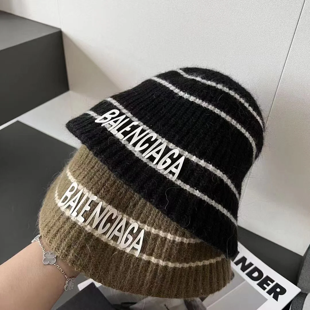 Balenciaga - Полосатая вязаная панама