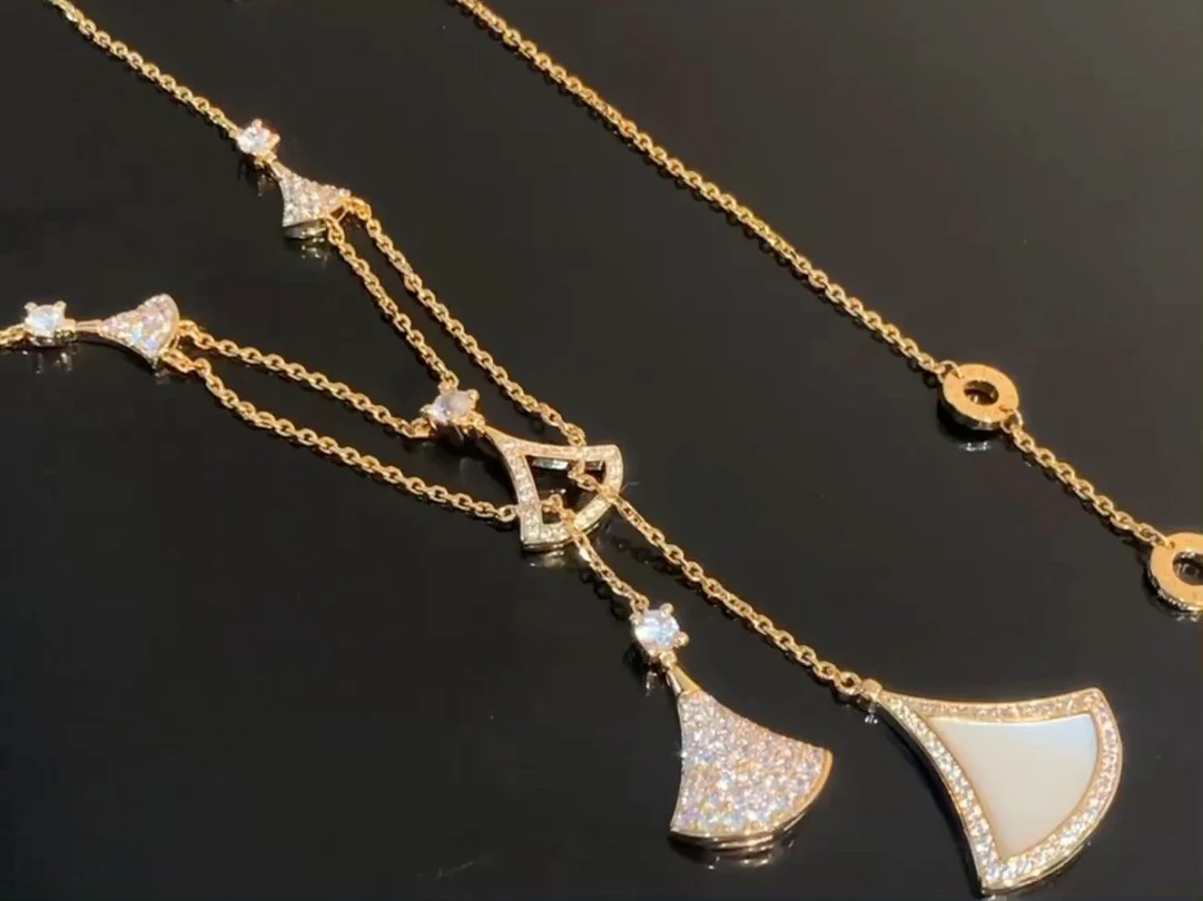 Bvlgari - Колье 090