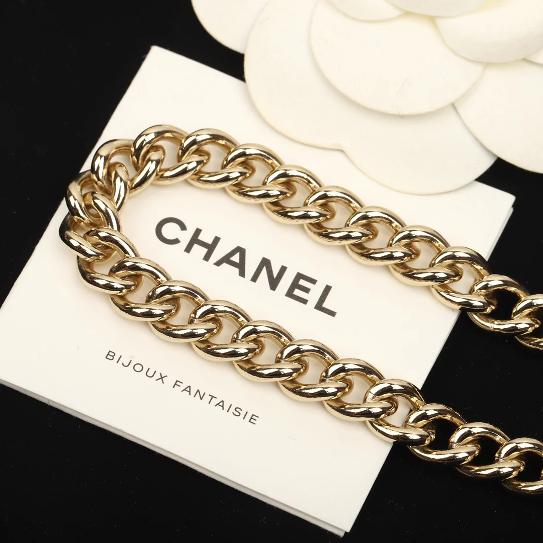 Chanel - Колье 475