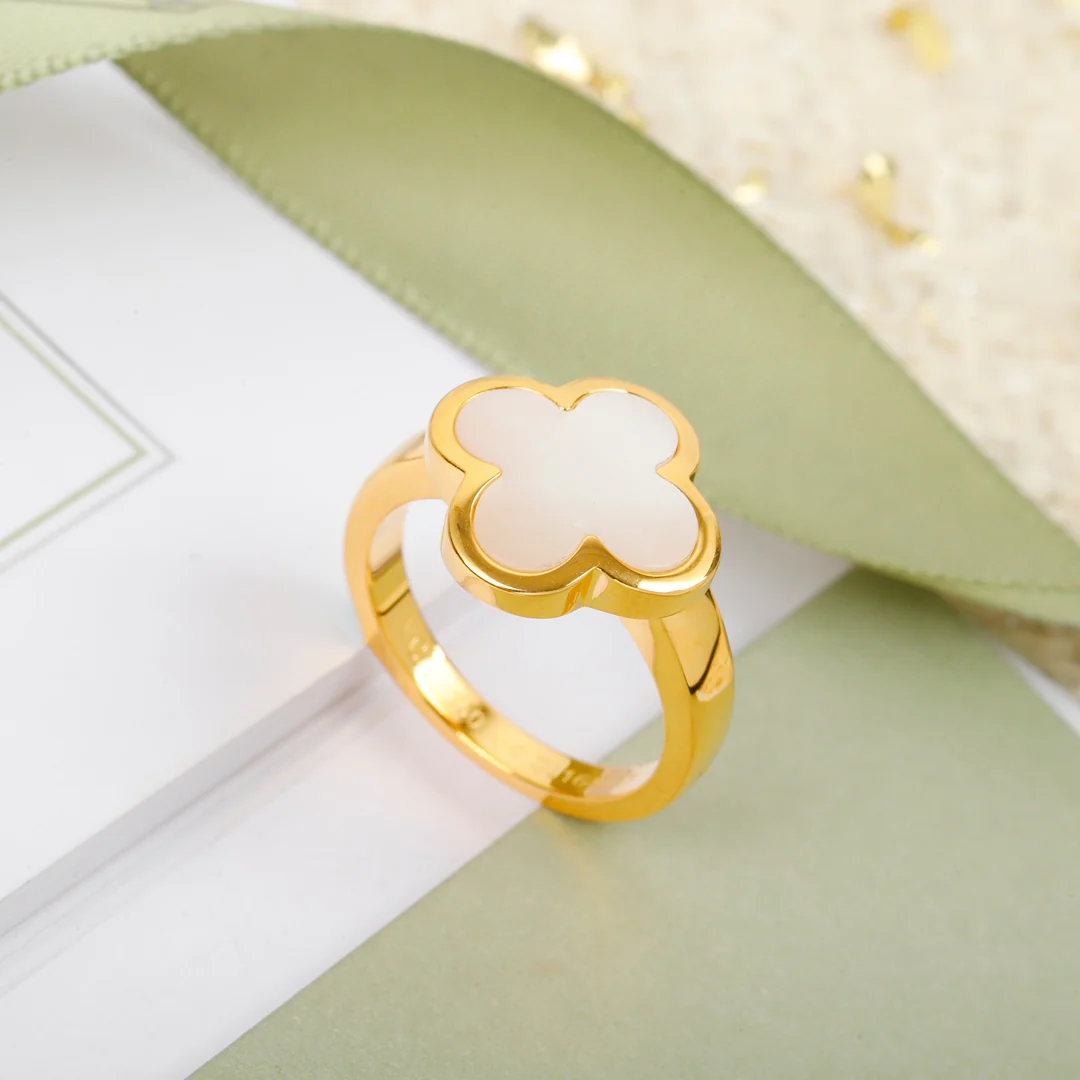 Ван Век - Кольцо 016