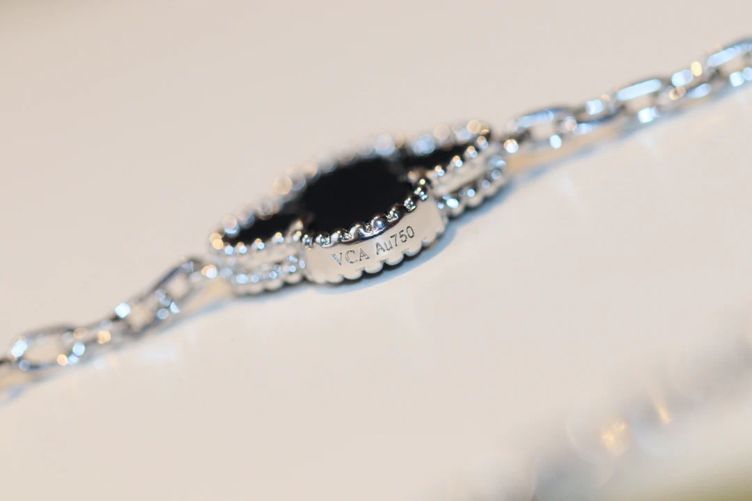 Van Ville - Колье 033