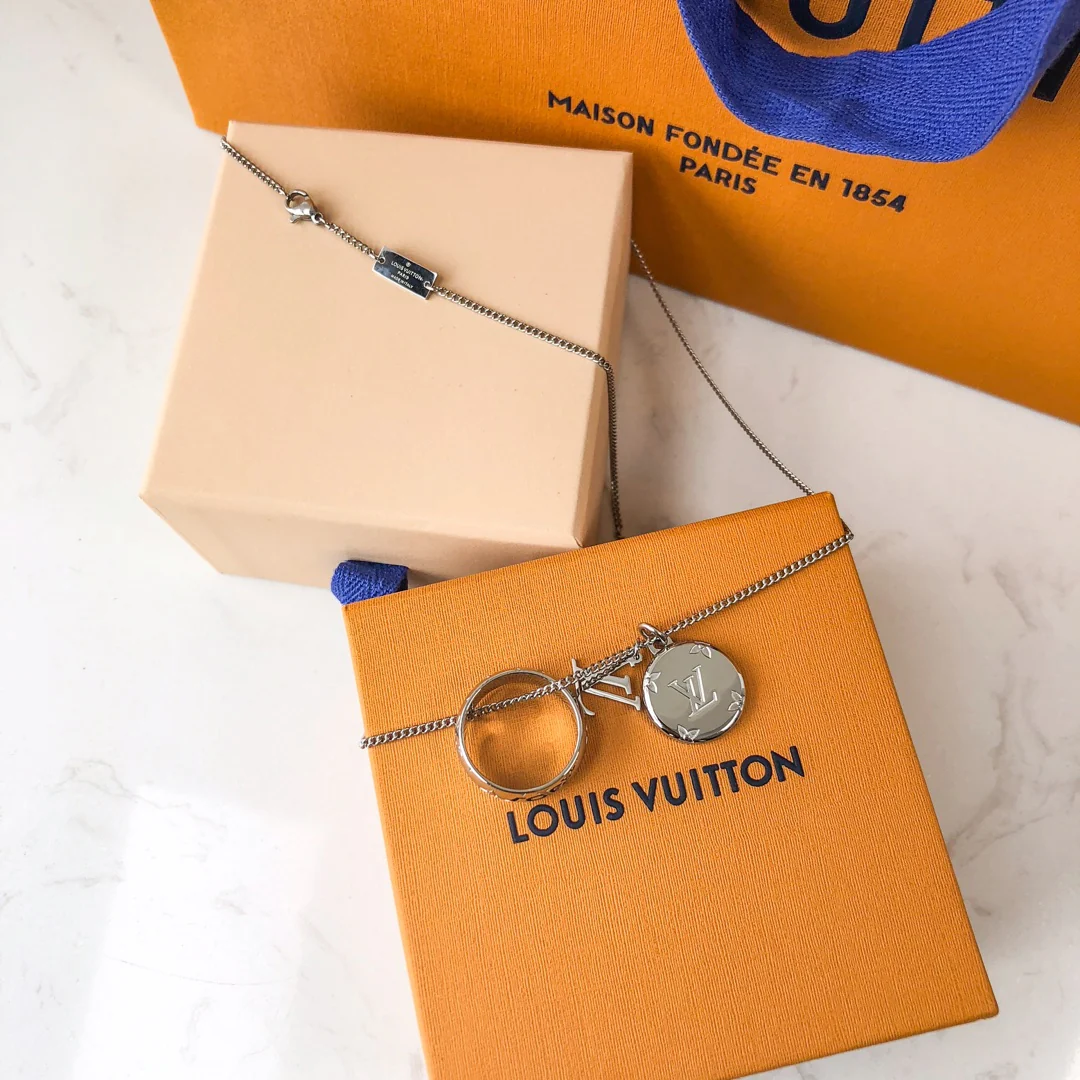 LV-Ожерелье 090