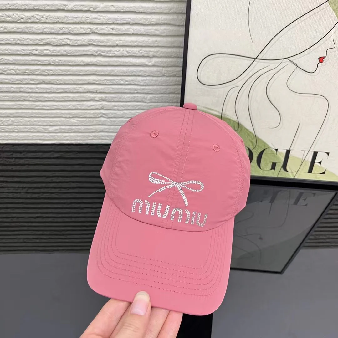 Новая бейсболка Miu Miu из чистого хлопка весна/лето.