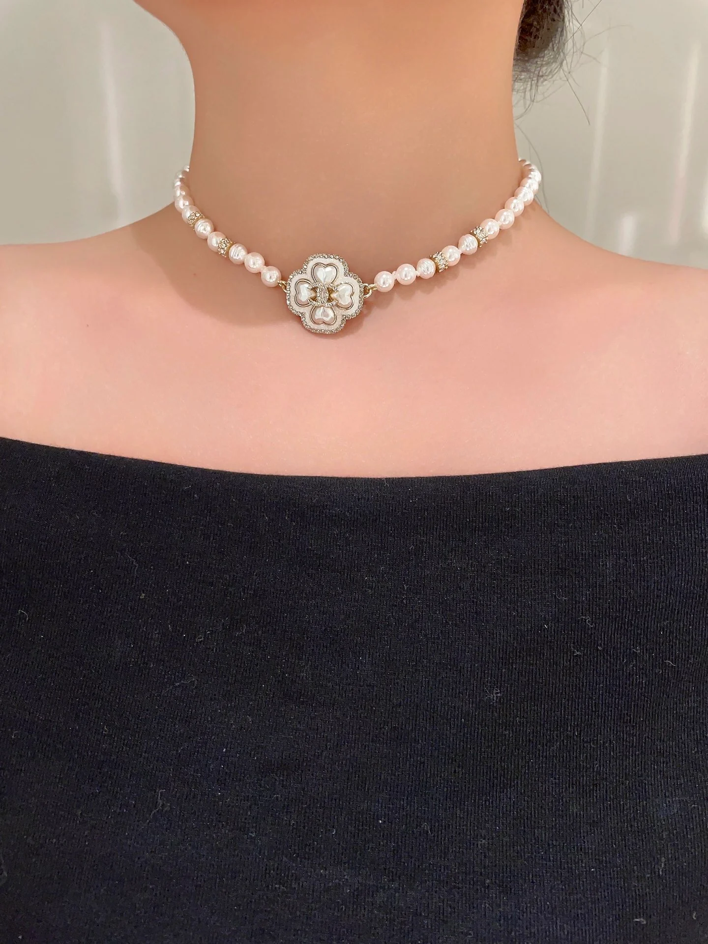 Колье Chanel 540