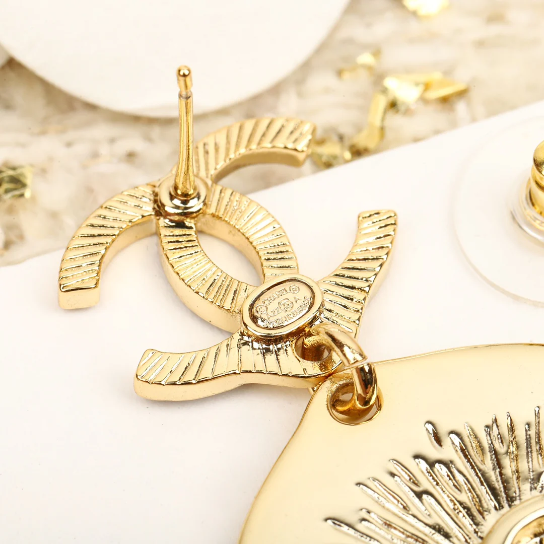 Серьги Chanel 1028