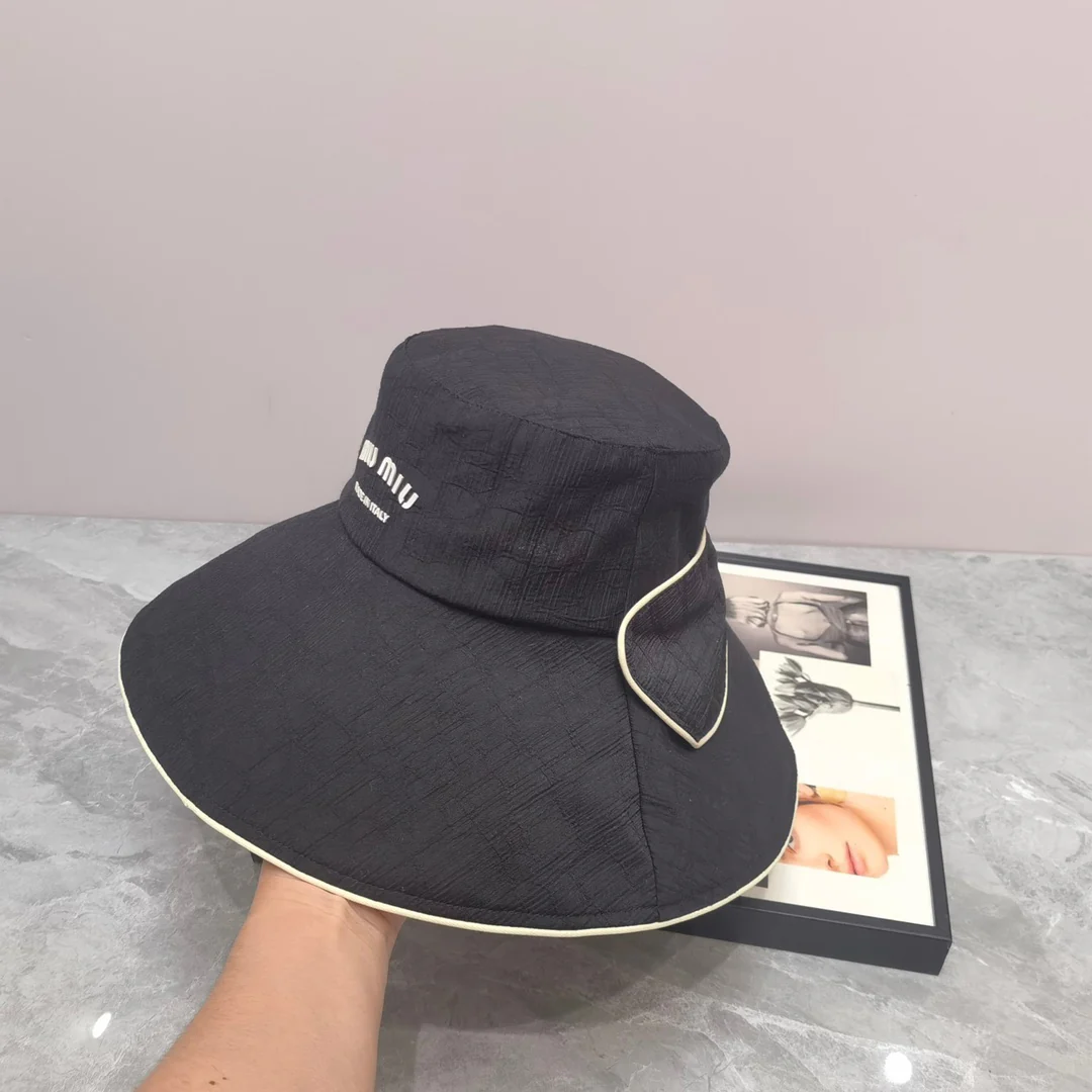 Miu Miu - Рыбацкая шляпа с оборками и бантом