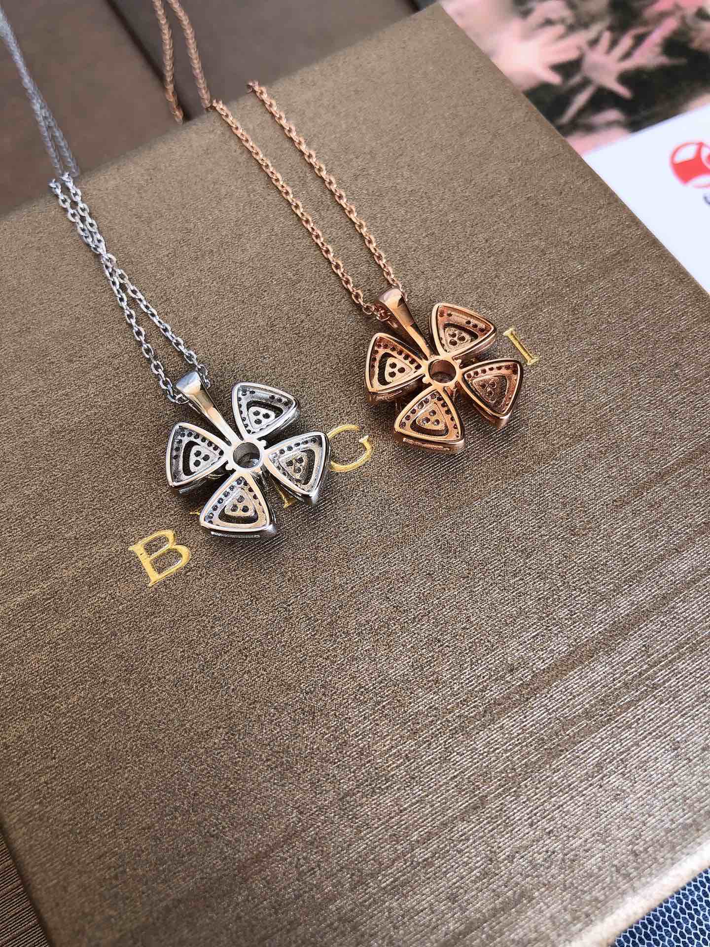 Колье Bvlgari - 107