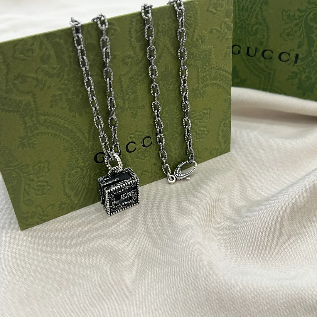 Gucci - Колье 026