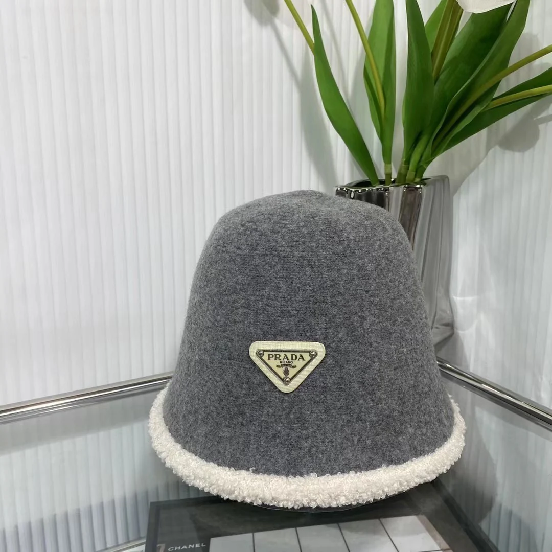 Prada - Двусторонняя рыбацкая шляпа