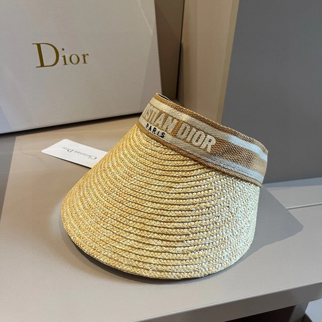 Солнцезащитная шляпа Dior ?Клубника? — цвет кофе