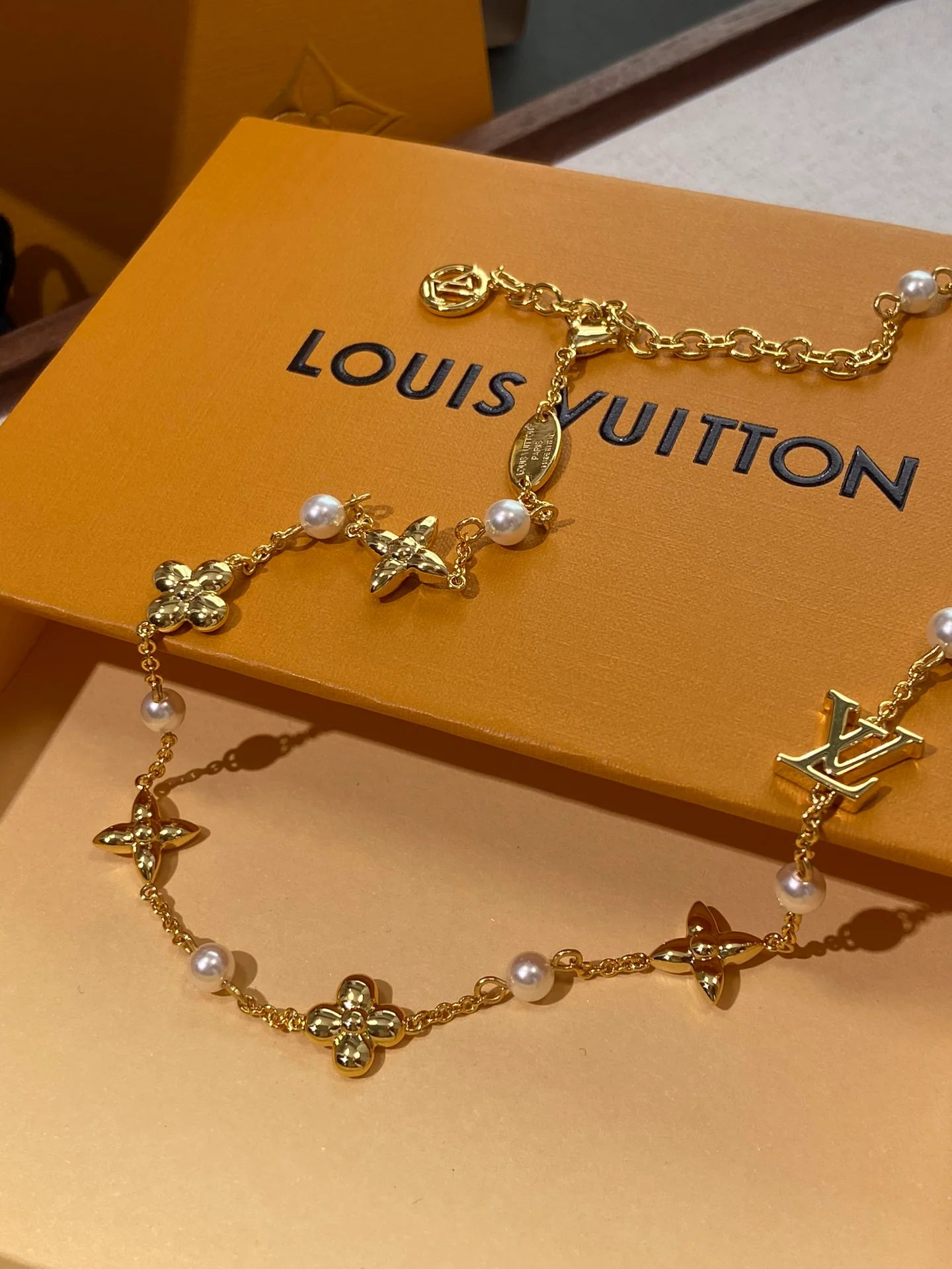 LV-Ожерелье 073