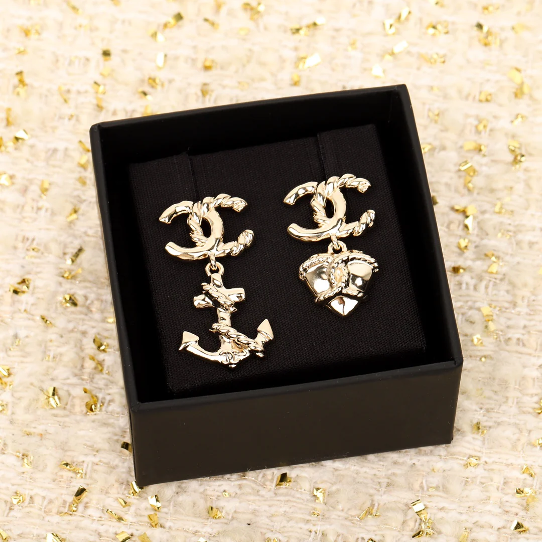 Серьги Chanel 945