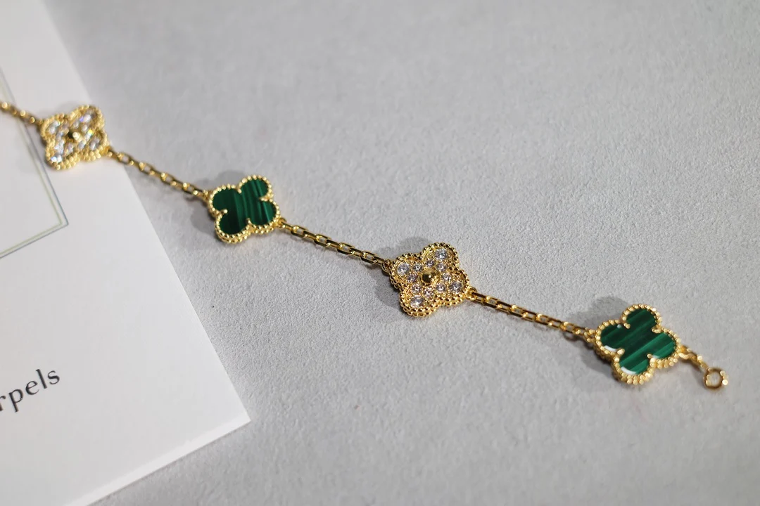 Van Vek - Браслет 079