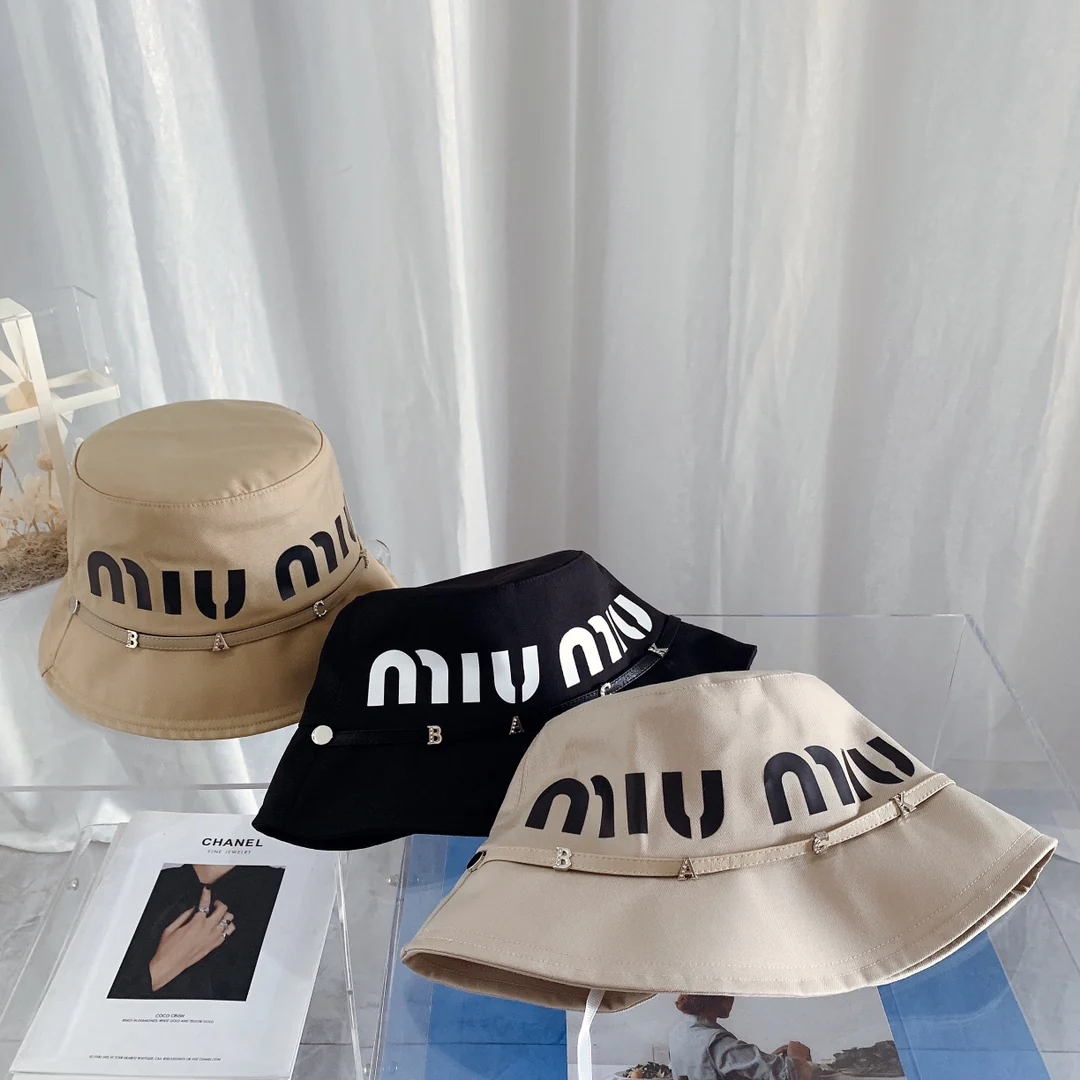 Miu Miu - Солнцезащитная шляпа в стиле Хепберн