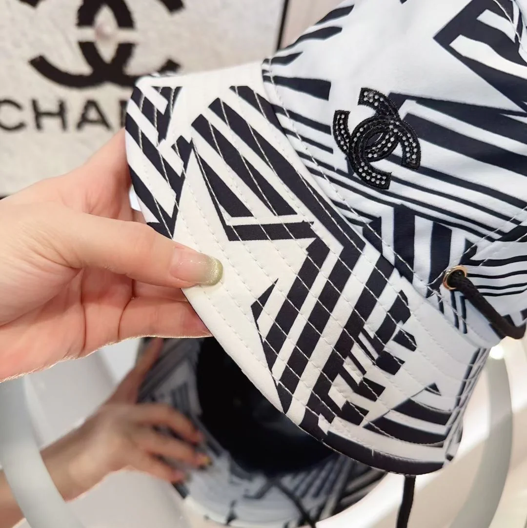 Рыбацкая шляпа Chanel — Новейшая коллекция, пользующаяся огромным спросом — Белая