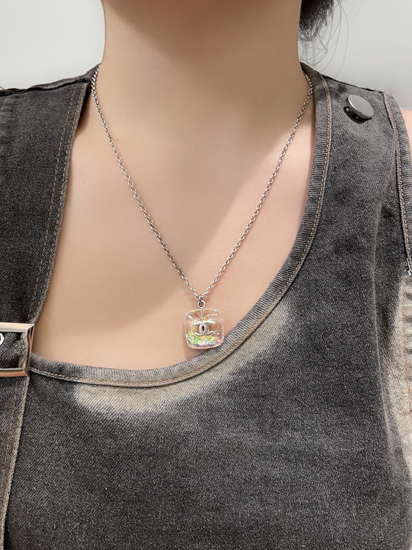 Колье Chanel 609