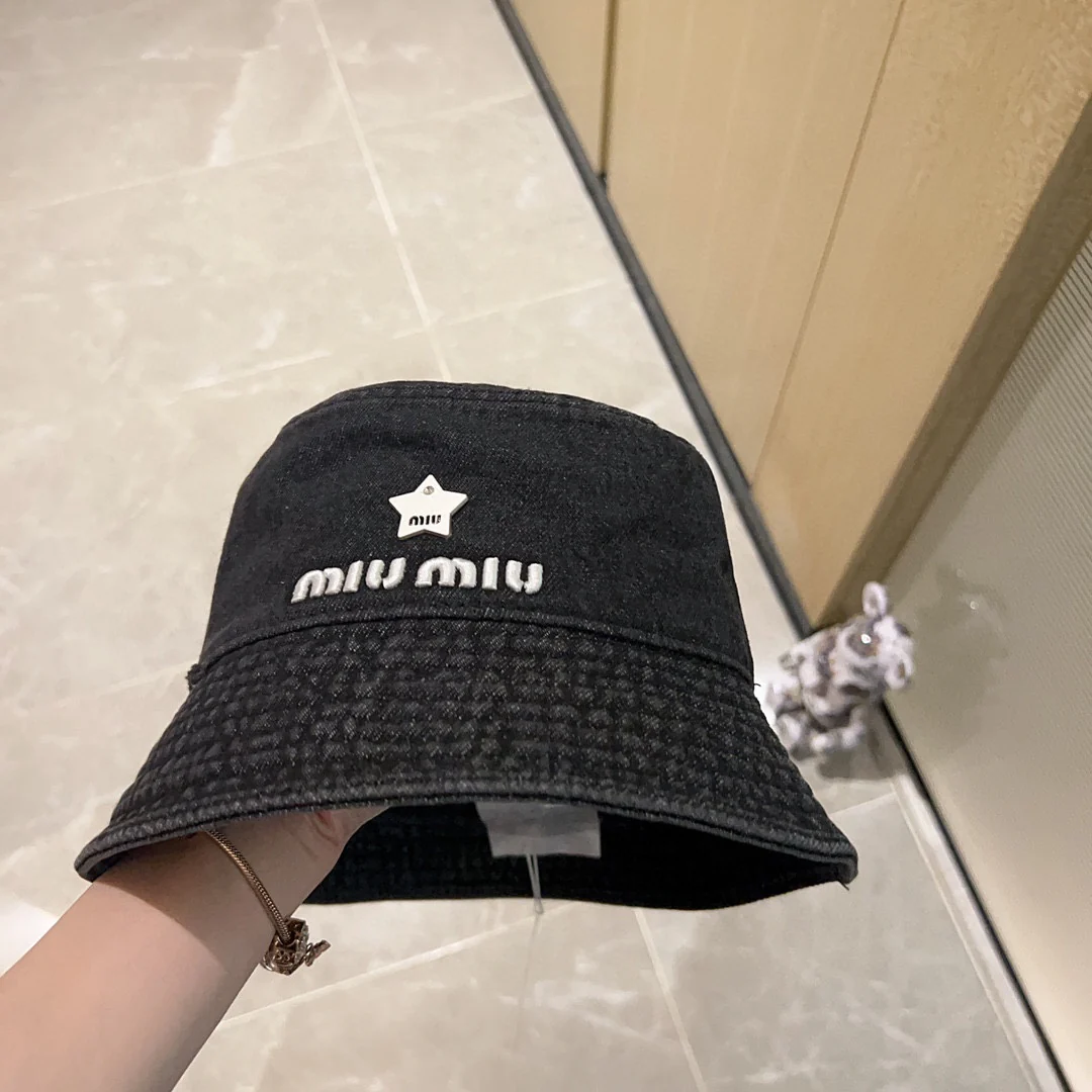 Новинка весны/лета Miu Miu 2023 — Джинсовая панама — Черная