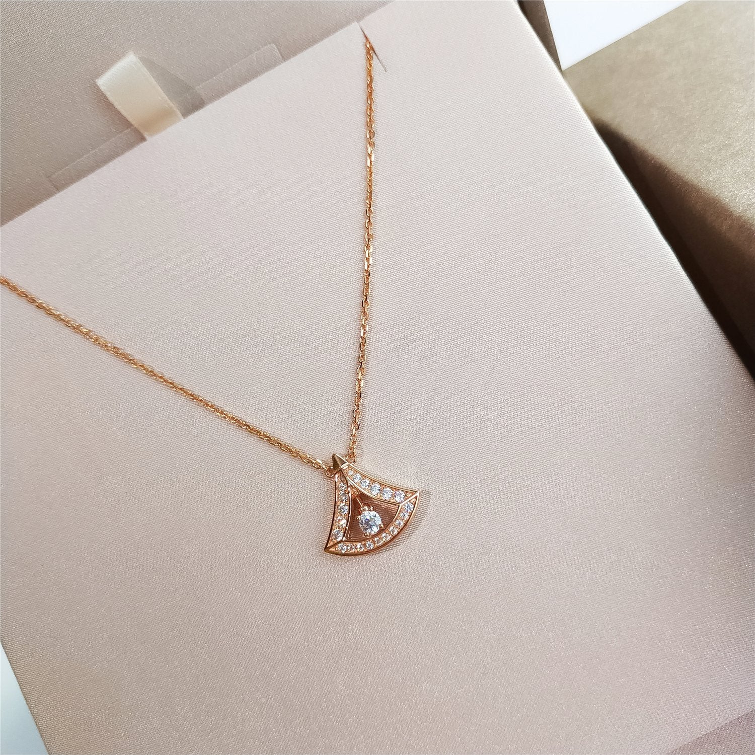 Колье Bvlgari - 74