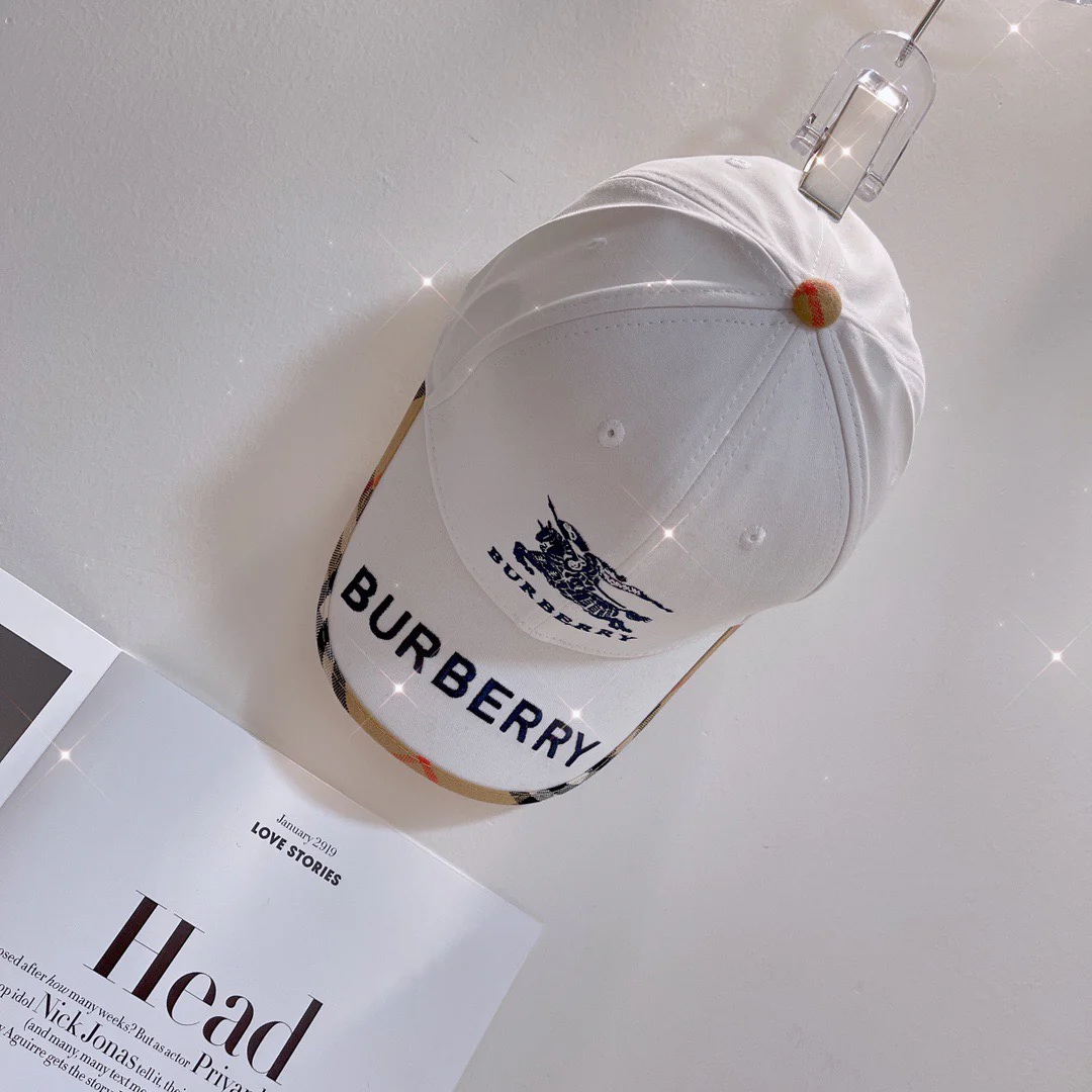 Бейсболка Burberry - белая - унисекс