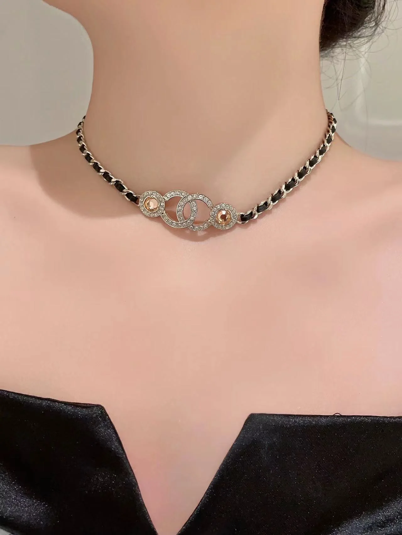 Колье Chanel 598