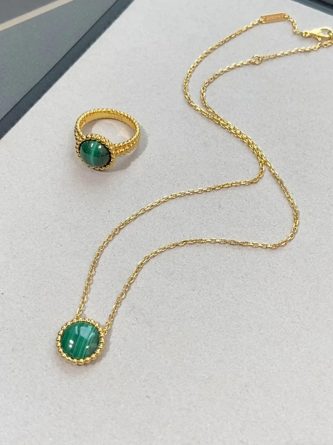 Van Ville - Колье 084