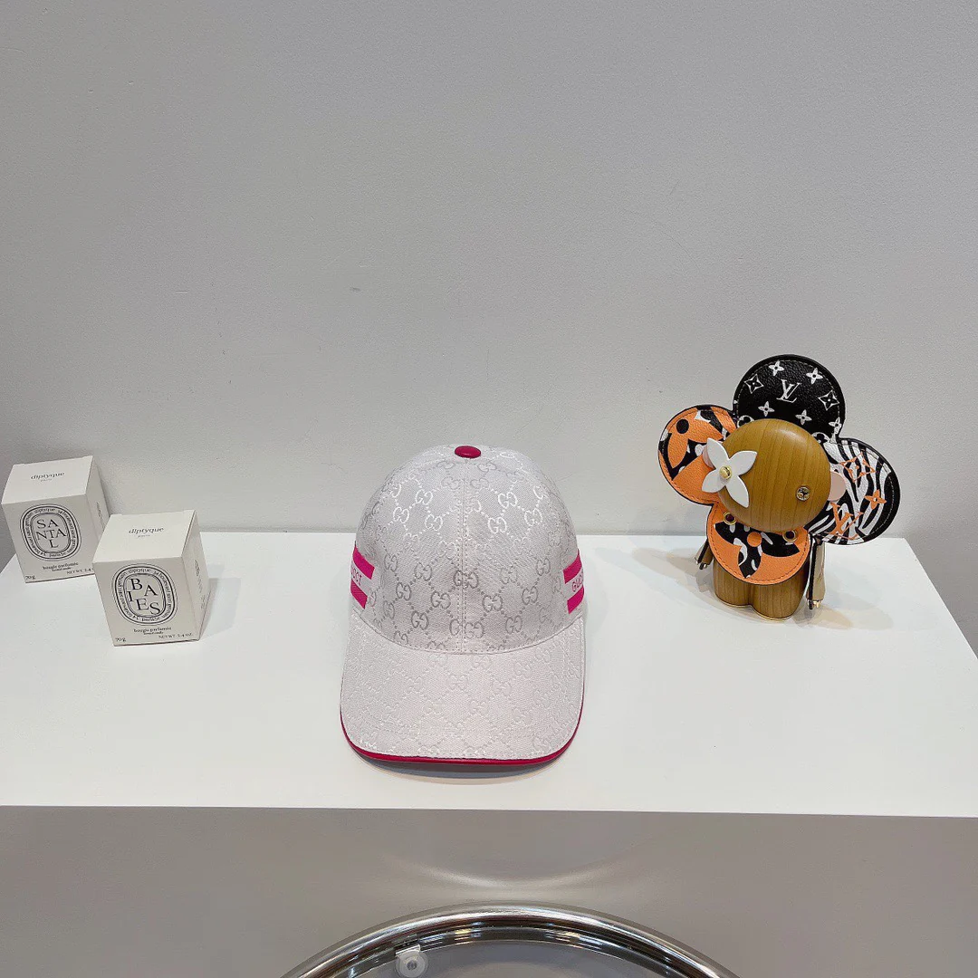 Gucci - Новая бейсболка с вышитой двойной буквой G - Белая