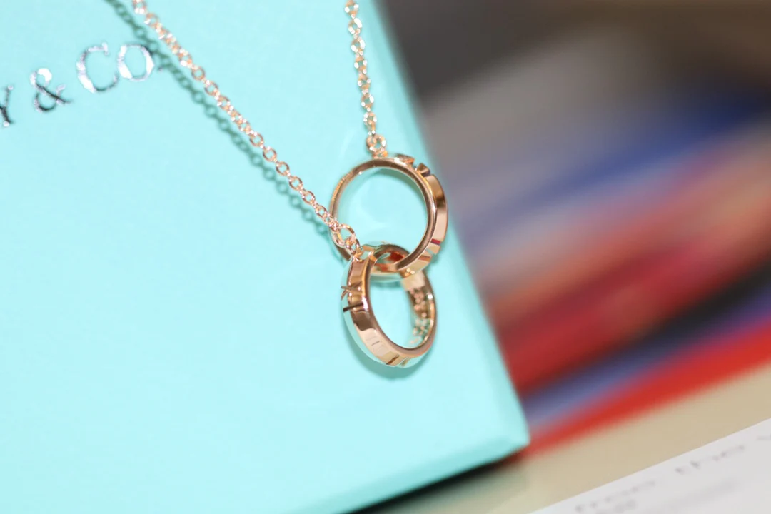 Колье Tiffany 093