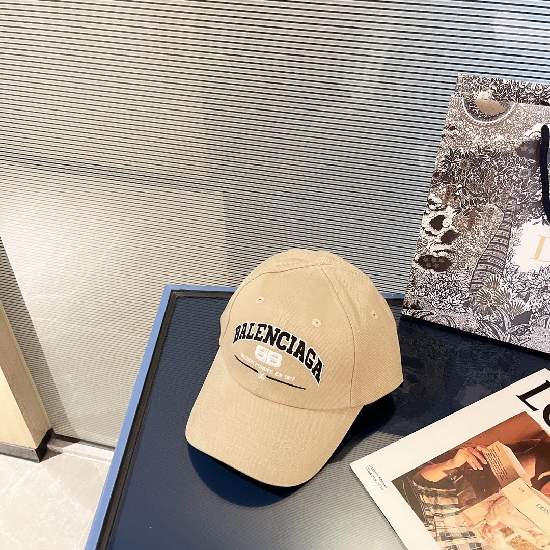 Бейсболка Balenciaga, новинка 2022 года - 2 (аналогичные тем, что продаются в бутиках)