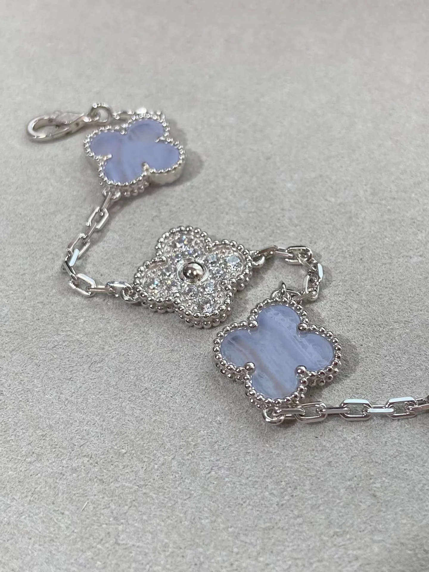 Van Vek - Браслет 030