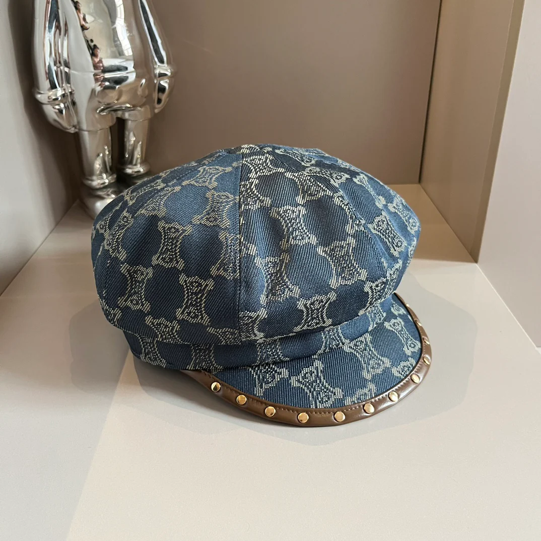 Celine - Новая монограмма, шляпа художника - синяя