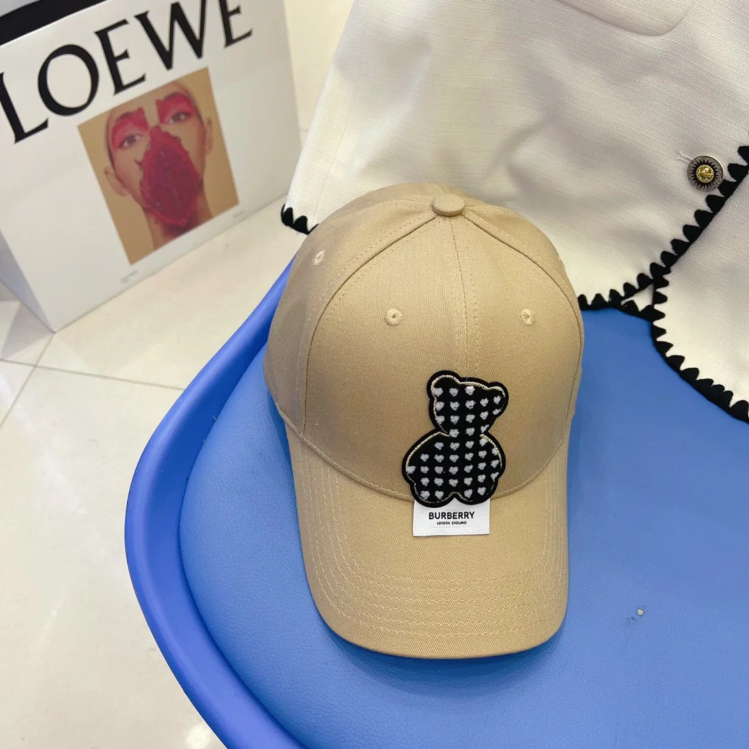 Бейсболка Burberry