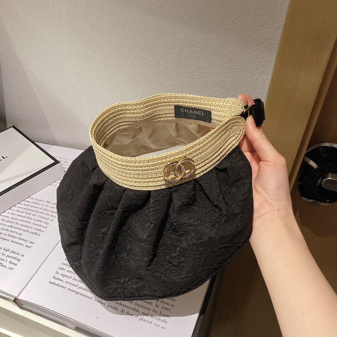 Chanel - Солнцезащитная шляпа - Открытая кепка - Шляпа-ракушка - Черная