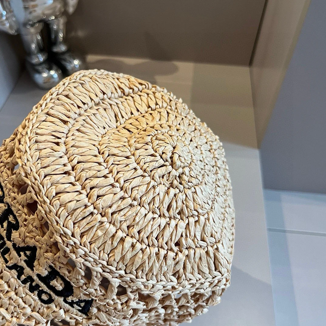 Prada - Ажурная рыбацкая шляпа - Коричневая