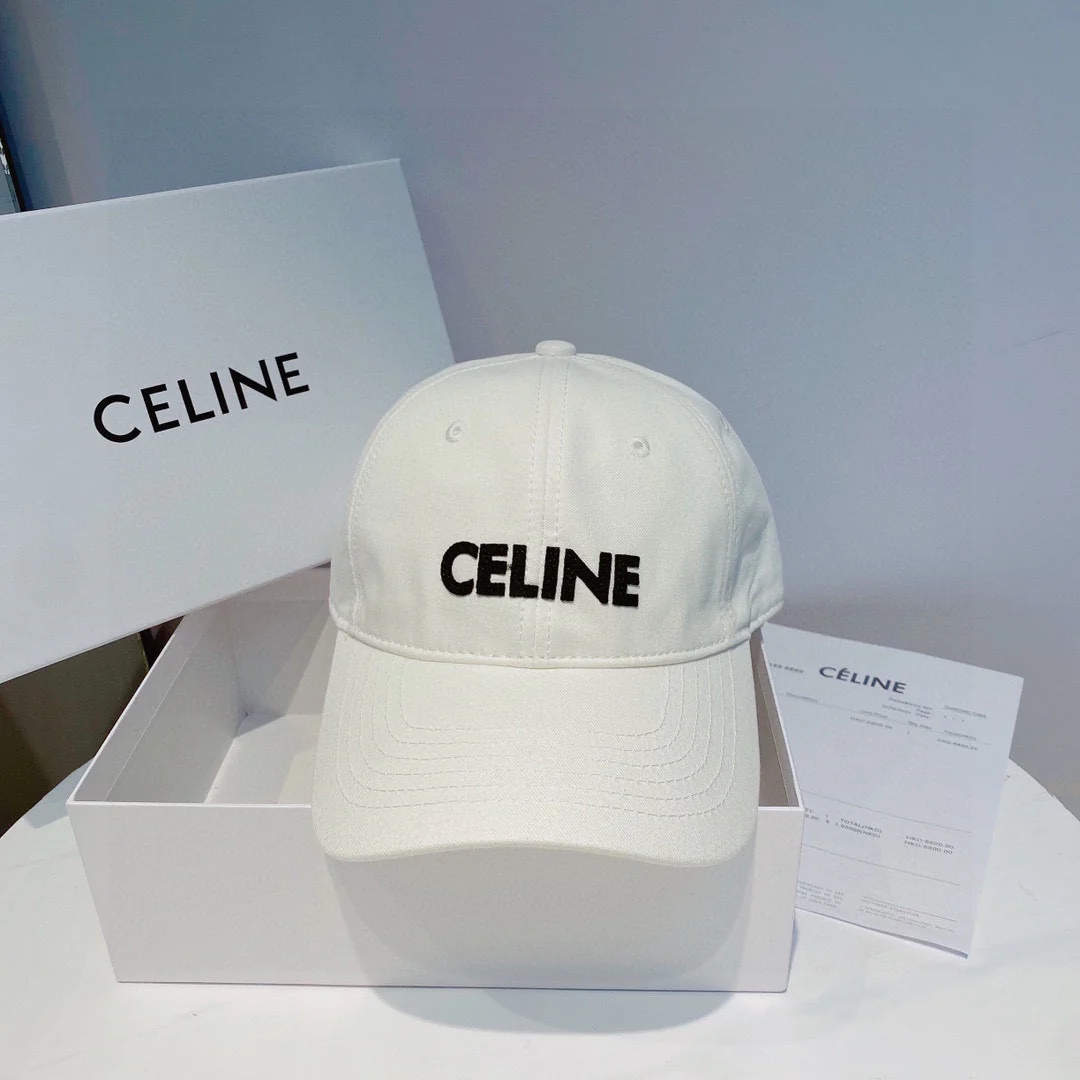 Celine - Белая бейсболка