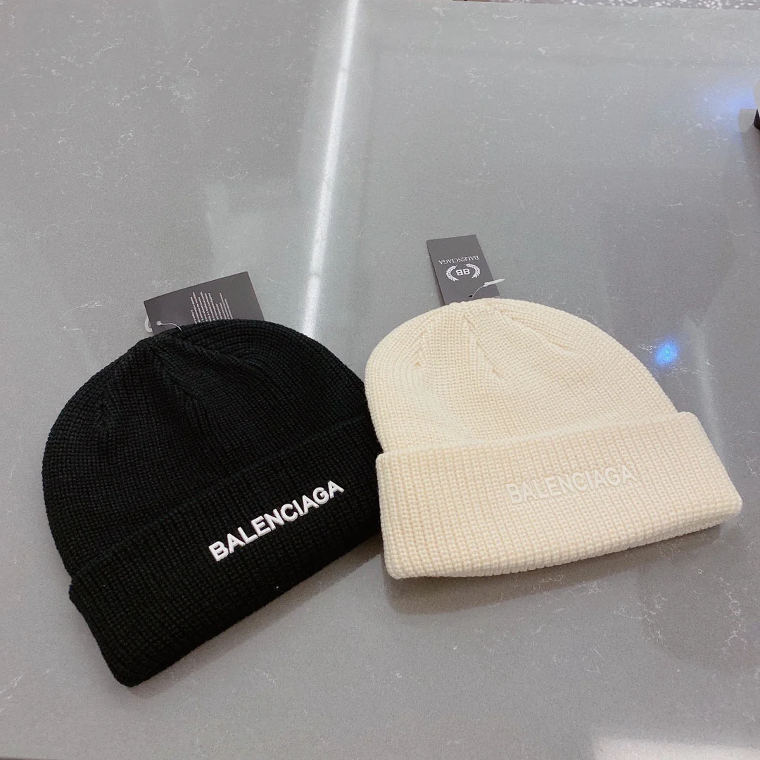 Balenciaga - Вязаная шапка-бини - Унисекс - Белая