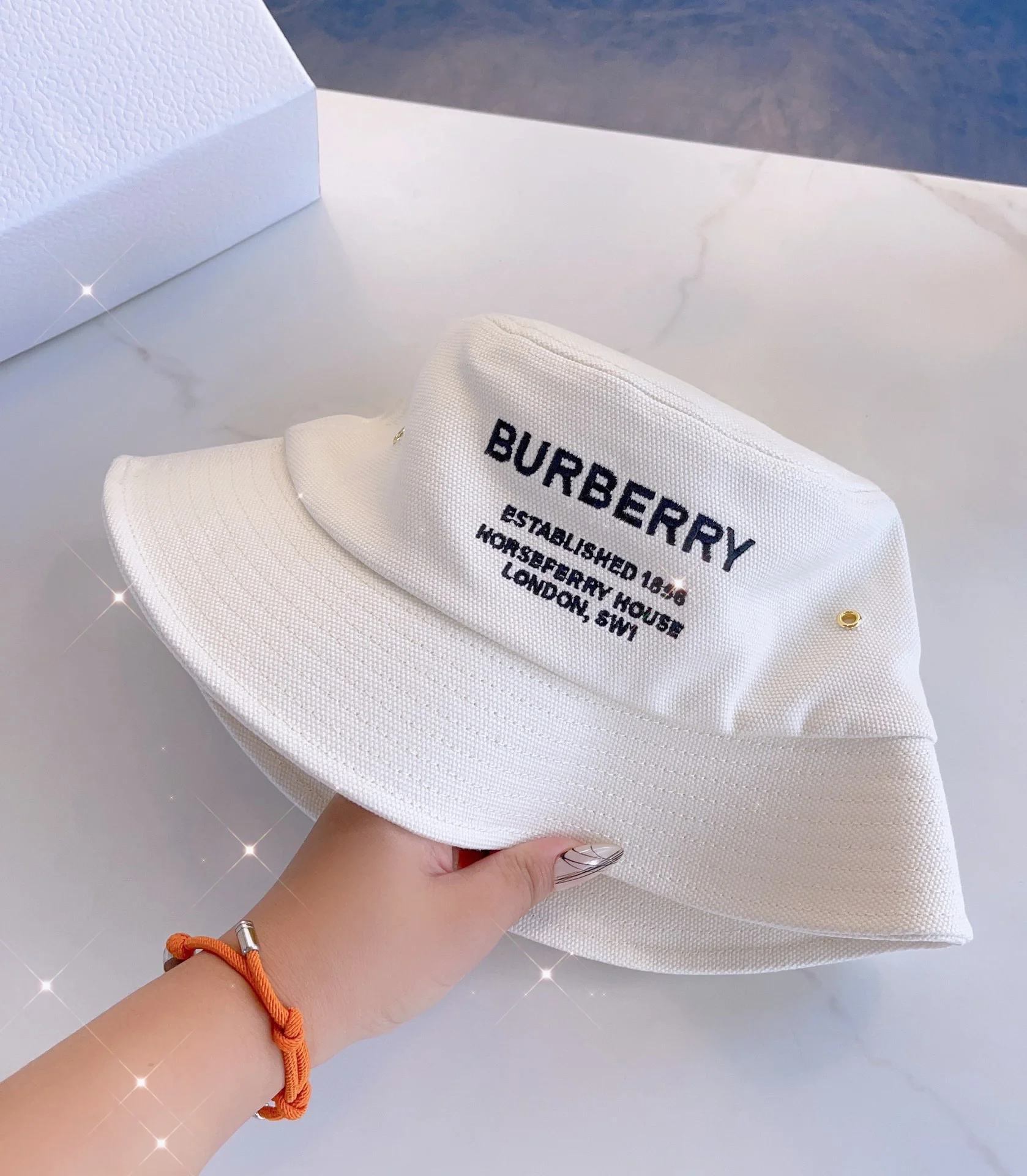 Burberry - Новая уникальная рыбацкая шляпа из хлопчатобумажной парусины