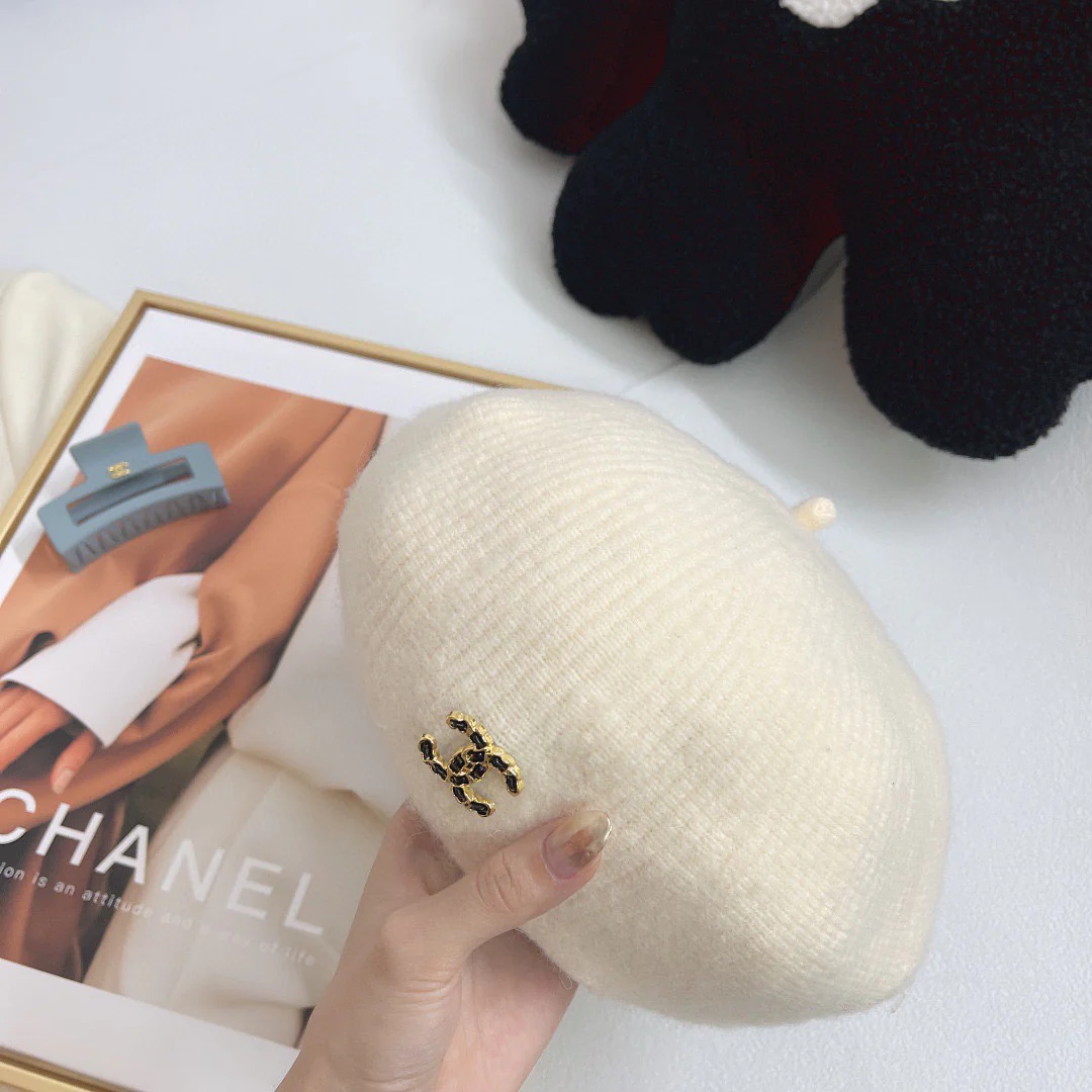 Шерстяной берет Chanel