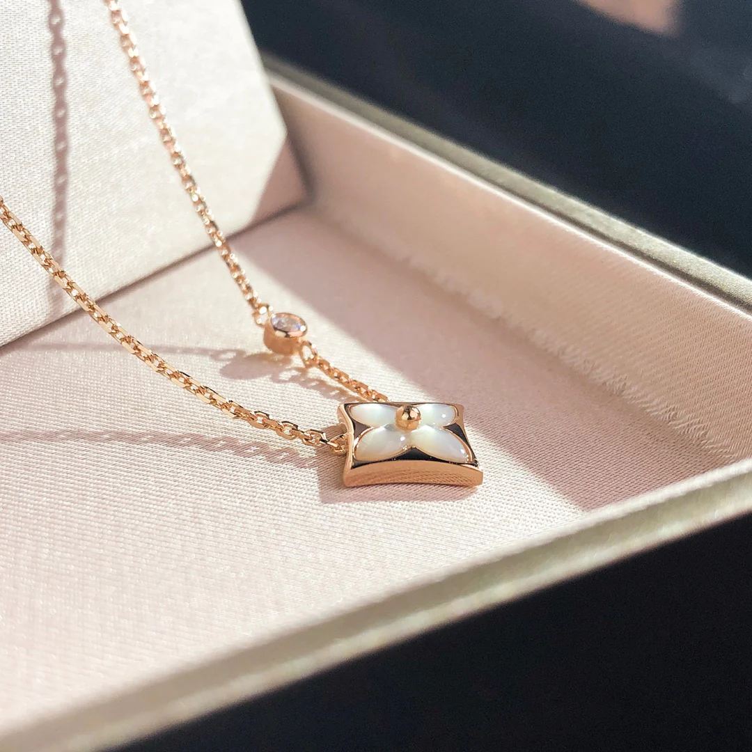 LV-Ожерелье 088