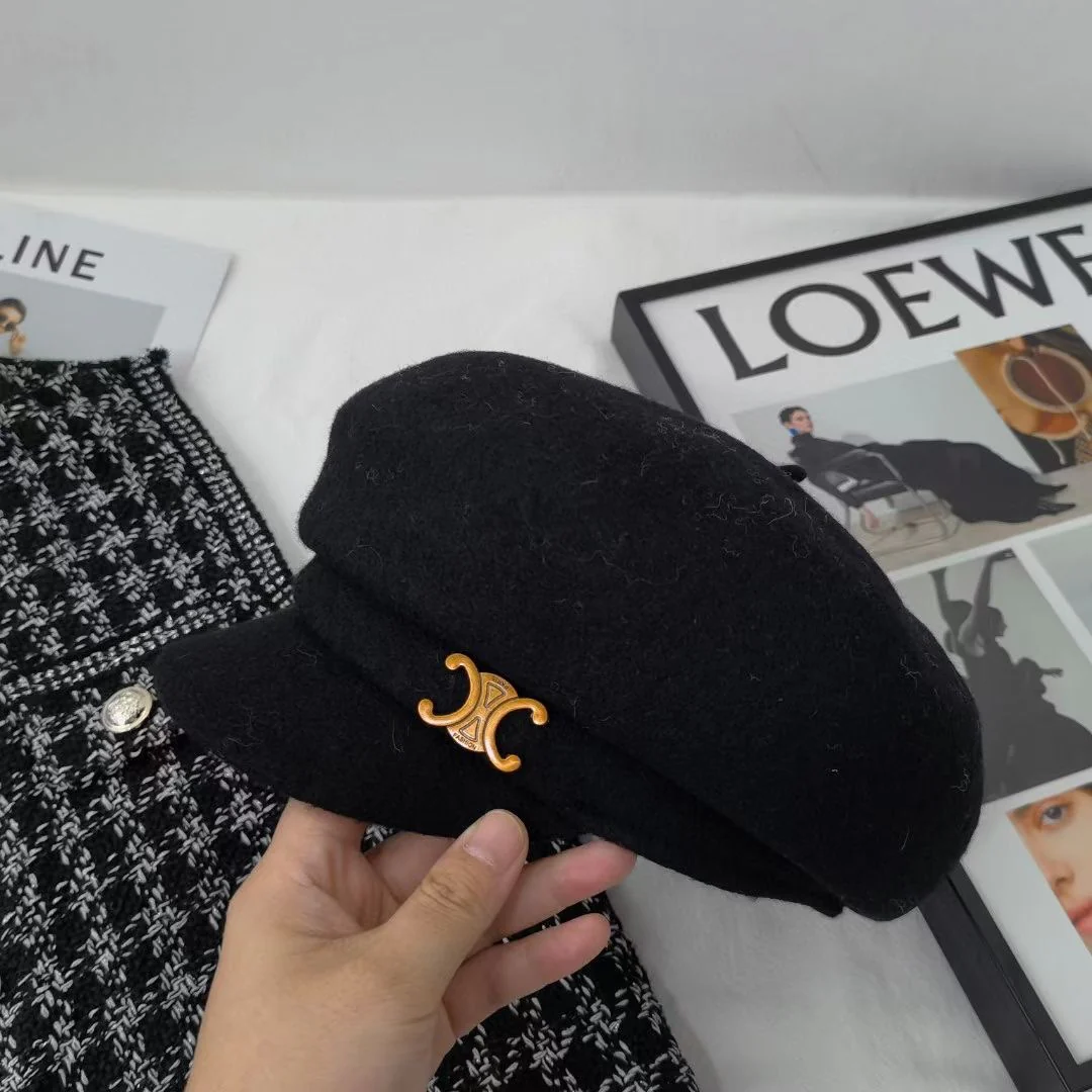 Шерстяной берет Celine