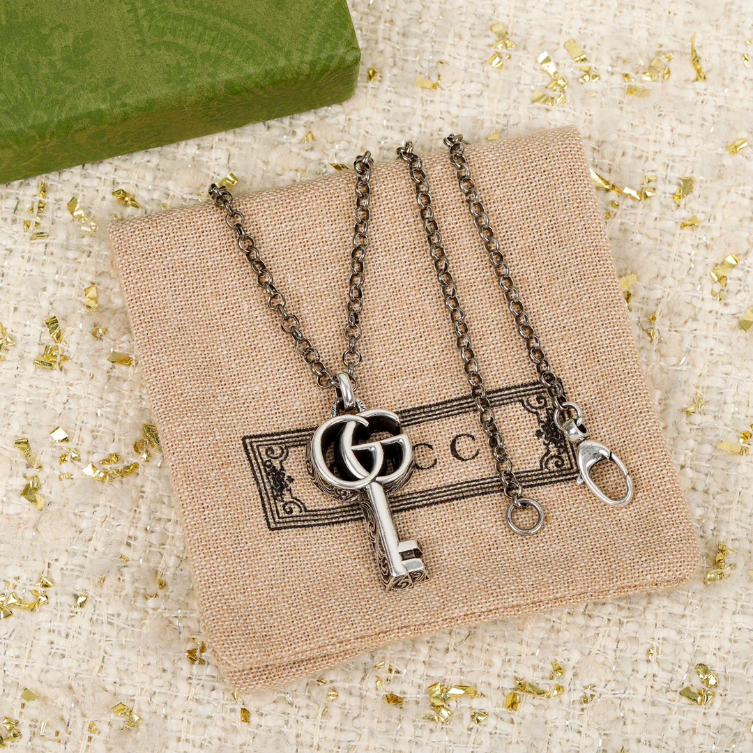 Gucci - Колье 023