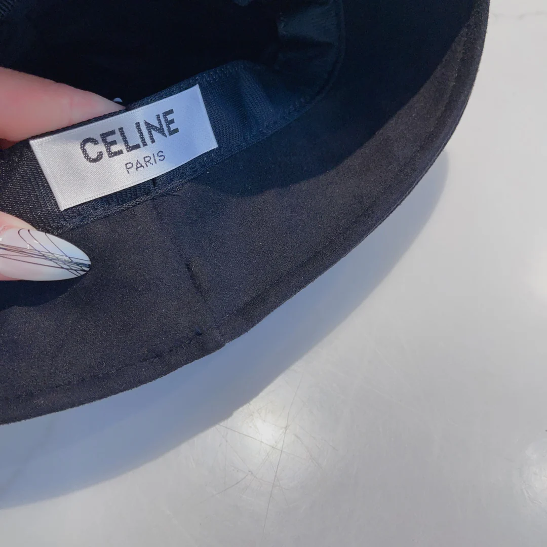 Замшевая рыбацкая шляпа Celine - черная