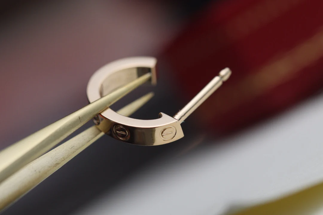 Серьги Cartier 027