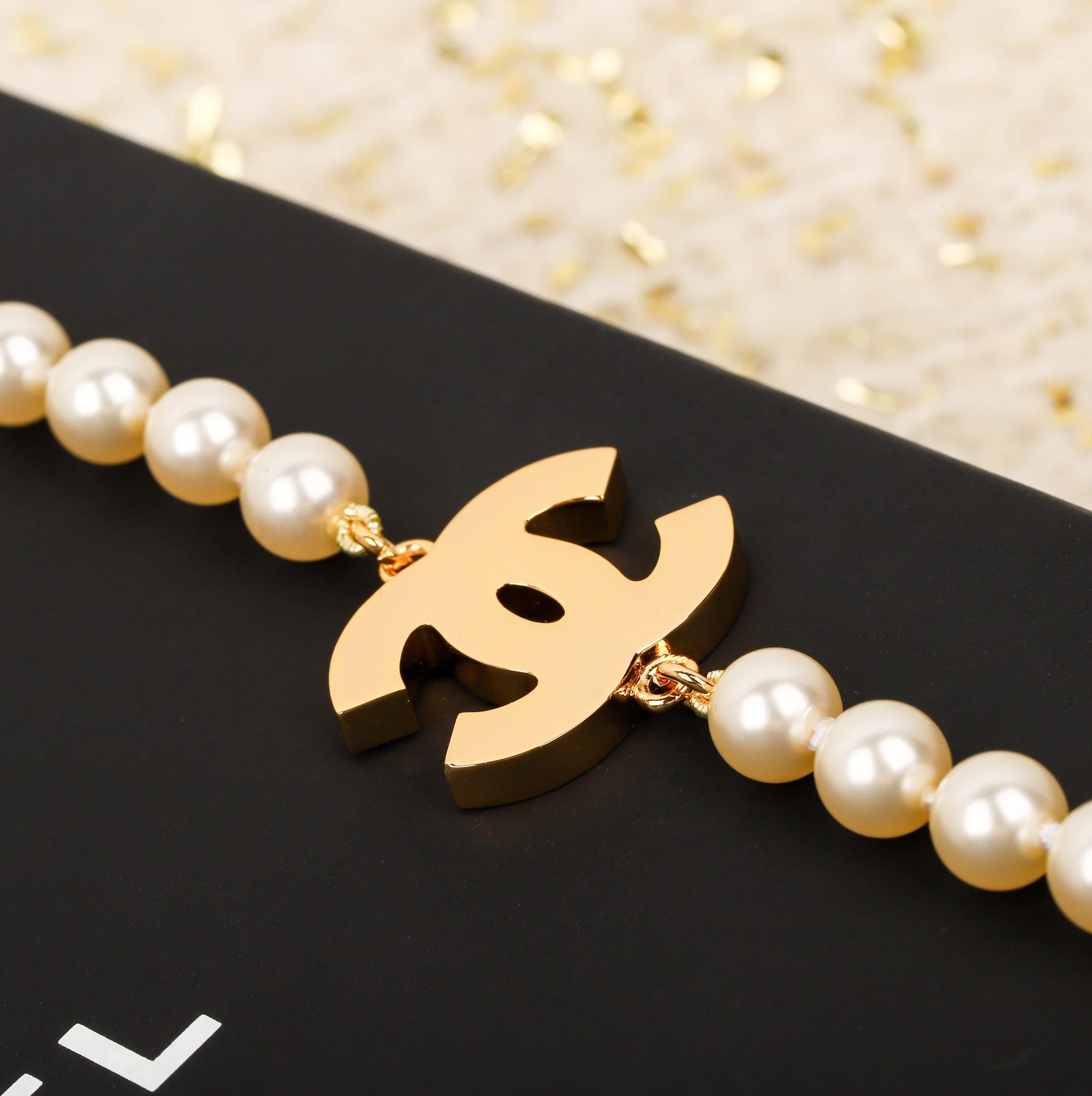 Chanel - Колье 543